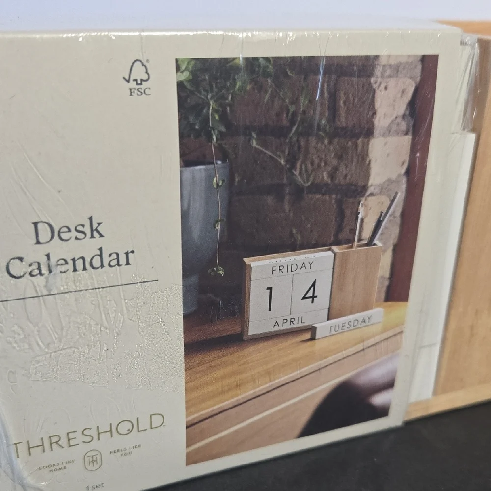 NEW Threshold Natural Wood Desk Calendar and Pencil/Pen Cup